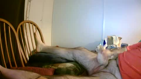 Snapshot of stugots42 chatting on February 12, 4:01 am stugots42 online show from February 12, 4:01 am