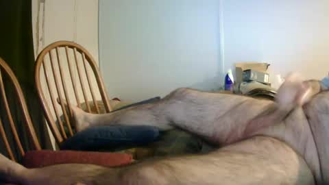 Snapshot of stugots42 chatting on January 13, 5:23 am stugots42 online show from January 13, 5:23 am
