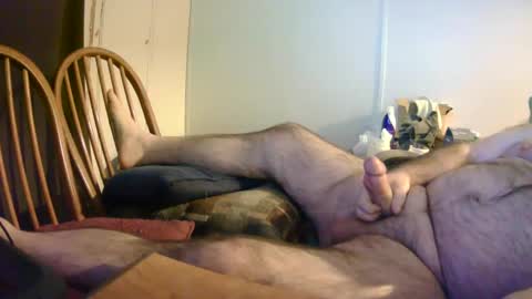 Snapshot of stugots42 chatting on February 16, 8:22 pm stugots42 online show from February 16, 8:22 pm