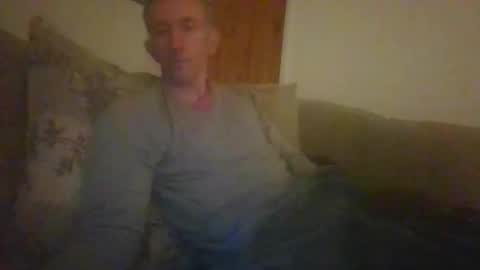 stuuuey73 online show from April 30, 11:09 pm