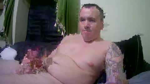 styles1003 online show from February 18, 5:09 am