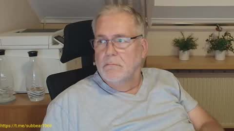 subbear1968 online show from June 1, 8:53 pm