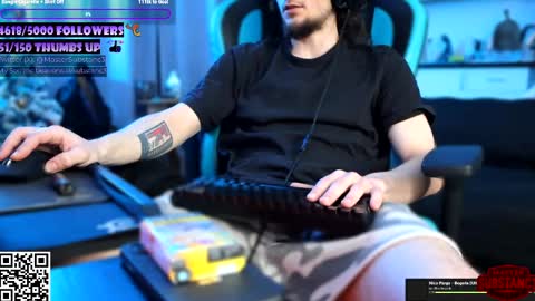 Im Substanc3  online show from March 31, 7:48 pm