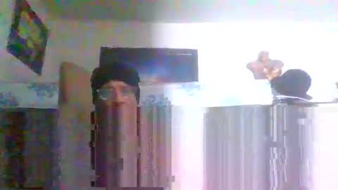 SUCKITU812 online show from October 21, 12:19 pm