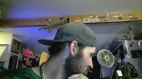 Sugarbush696 online show from September 27, 4:32 am