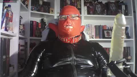 Sumisolatex online show from November 5, 9:28 pm