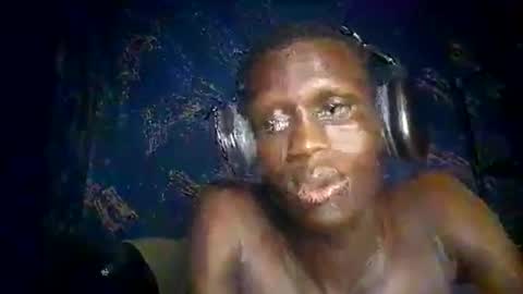 Sunnyblack2 online show from April 18, 10:09 pm