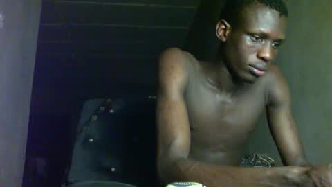 Snapshot of sunnyjohn447 chatting on October 12, 2:44 pm Sunnyblack2 online show from October 12, 2:44 pm