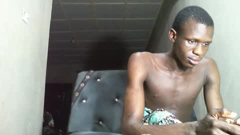 Snapshot of sunnyjohn447 chatting on September 24, 9:24 pm Sunnyblack2 online show from September 24, 9:24 pm