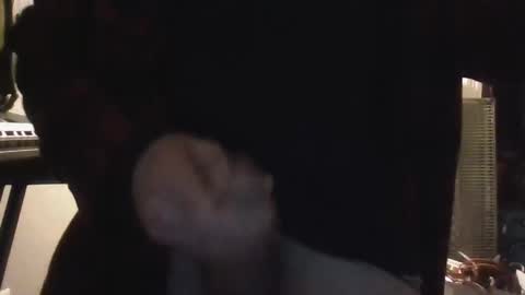 superflieseyes online show from November 19, 7:41 am