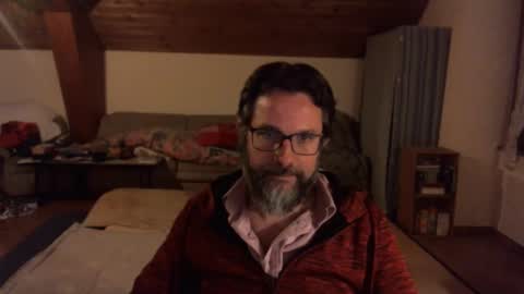 Snapshot of supersquirrel81 chatting on October 13, 9:21 pm supersquirrel81 online show from October 13, 9:21 pm