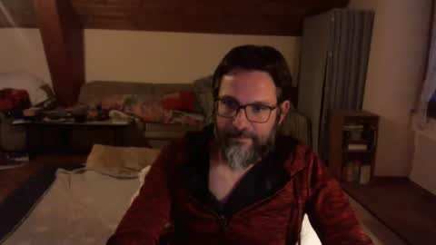 Snapshot of supersquirrel81 chatting on October 9, 5:18 pm supersquirrel81 online show from October 9, 5:18 pm