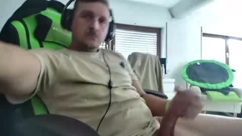 swaicy1990 online show from June 24, 9:01 am