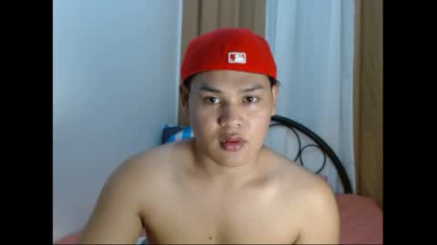 sweetasiangay online show from April 22, 7:35 am