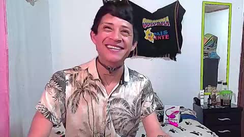 Snapshot of sweetc4meron chatting on December 7, 11:34 pm Cameron Alejandro online show from December 7, 11:34 pm