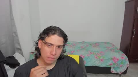 Lian online show from May 16, 1:47 am