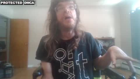 Snapshot of sweetman4u75 chatting on January 27, 6:20 pm Sweet Man online show from January 27, 6:20 pm