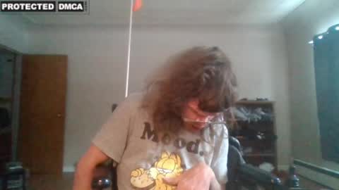 Snapshot of sweetman4u75 chatting on December 16, 8:05 pm Sweet Man online show from December 16, 8:05 pm