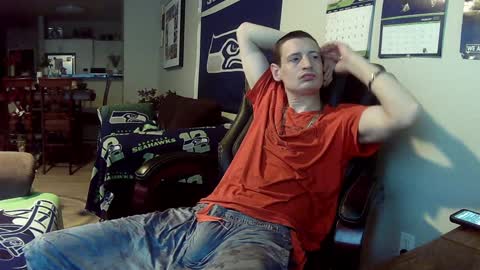 Snapshot of swelteringk chatting on January 20, 12:15 am Kile online show from January 20, 12:15 am