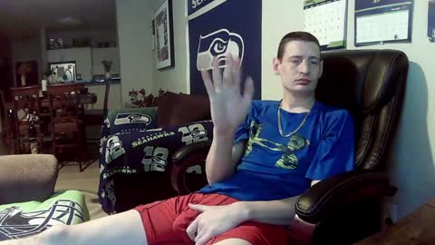 Snapshot of swelteringk chatting on January 24, 12:10 am Kile online show from January 24, 12:10 am