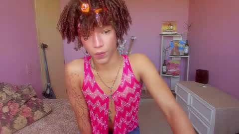 swettcabol online show from January 1, 5:11 pm