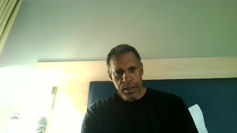 swimmerbod2495 online show from June 27, 11:35 am