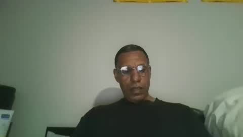 swimmerbod2495 online show from April 8, 6:02 am