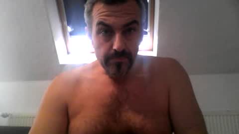 Snapshot of swinger_men_austria chatting on October 29, 8:06 am swinger_men_austria online show from October 29, 8:06 am