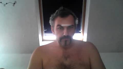 swinger_men_austria online show from March 4, 7:15 am