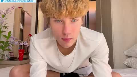 swoopyboy online show from February 11, 3:55 am