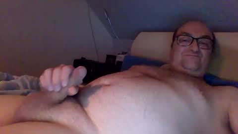 Snapshot of t0815 chatting on February 11, 7:48 pm t0815 online show from February 11, 7:48 pm