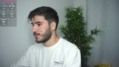 t0ny_wylie online show from February 28, 11:25 am