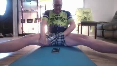 tacrunner66_ online show from July 1, 2:07 pm