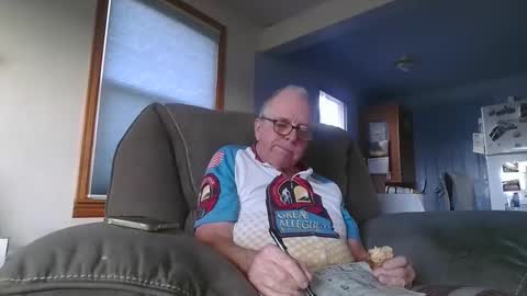 tacrunner66_ online show from February 14, 10:27 pm