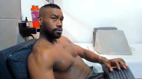 Tafari Zulu online show from December 10, 11:21 pm