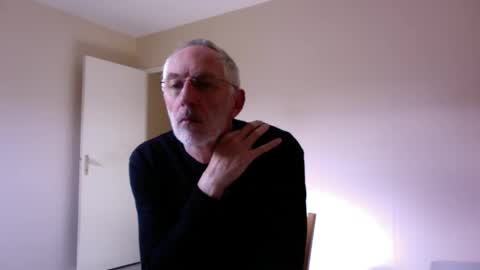 Jack Pierrot online show from April 2, 2:58 pm