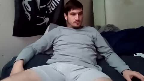 tallerandhandsomer online show from December 21, 12:57 pm