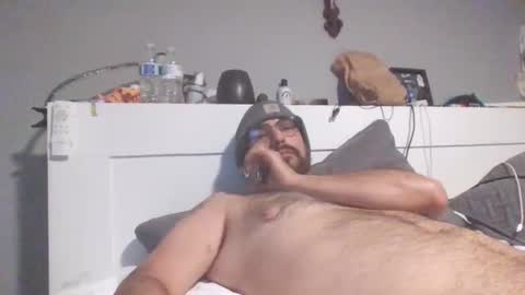 talllatino310 online show from April 22, 6:45 pm