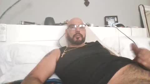 talllatino310 online show from November 8, 8:45 pm