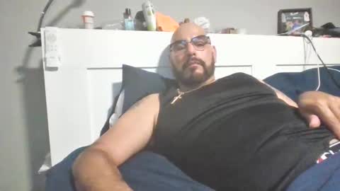 talllatino310 online show from October 22, 7:23 am