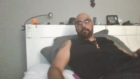 talllatino310 online show from June 25, 7:51 pm