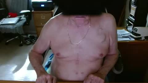 tampaman345 online show from June 1, 1:44 pm