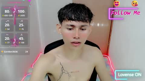 Snapshot of tanjiro_cute chatting on January 16, 2:09 am Andres online show from January 16, 2:09 am