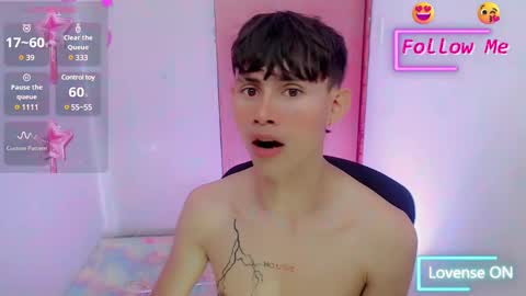 Snapshot of tanjiro_cute chatting on February 7, 10:52 pm Andres online show from February 7, 10:52 pm
