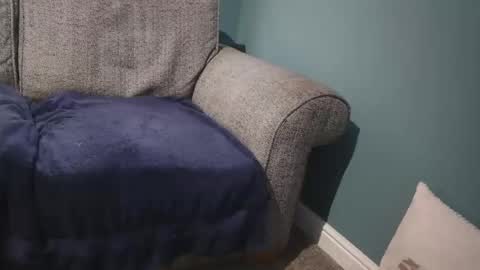 tannednsmooth online show from February 4, 12:33 pm