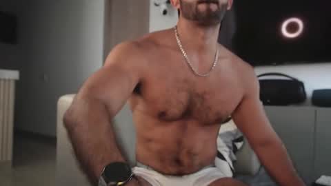 Tarek online show from December 18, 2:57 pm