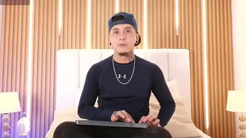 ANDY online show from April 18, 8:31 pm