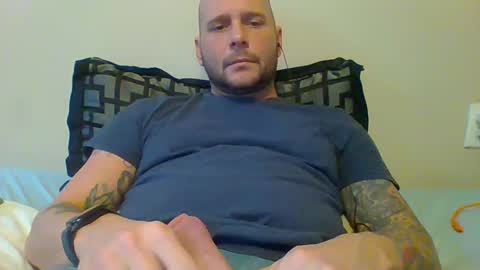 Snapshot of tattooman5555 chatting on February 12, 5:58 pm Tattooman online show from February 12, 5:58 pm