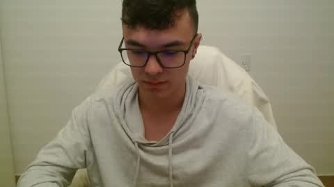 taurus4k online show from December 9, 11:41 pm