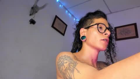   online show from December 4, 9:00 pm